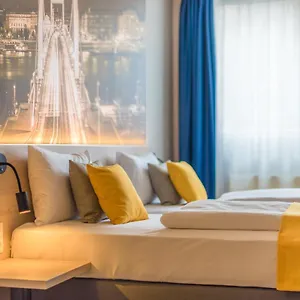 Impulso Fashion 4* Budapeşte